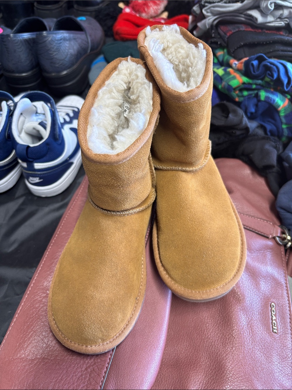 Koolaburra Kids Chestnut Suede Plush-Lined Short Boots